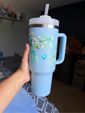 Customized Light Blue Floral Heart Travel Tumbler with Handle and Straw